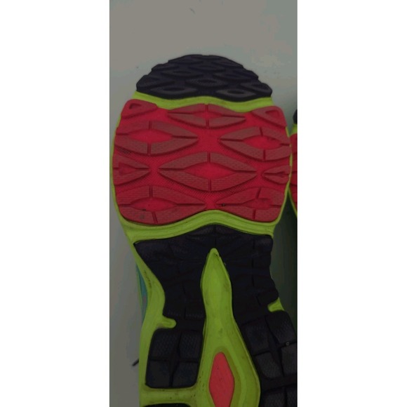 New Balance Women's Size 9 680v4 Multicolor Running Shoes Sneakers Comfort - Picture 7 of 12